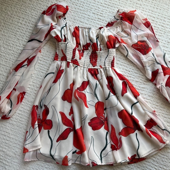 Hutch Design Bertie ivory and red dress size small - Picture 3 of 5